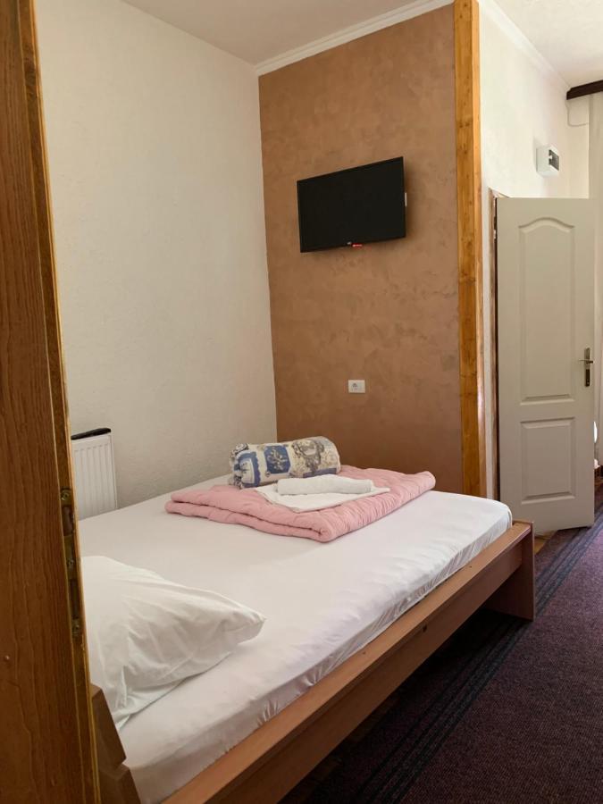 Etno Selo Bok Bed & Breakfast Vrhpolje Exterior photo