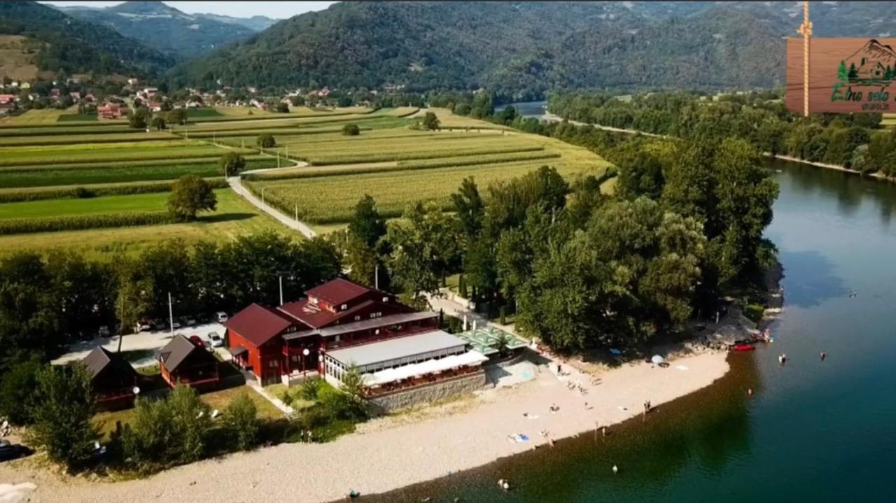 Etno Selo Bok Bed & Breakfast Vrhpolje Exterior photo