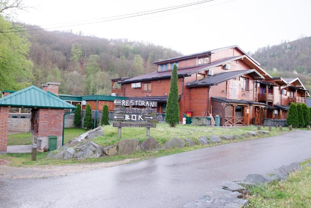 Etno Selo Bok Bed & Breakfast Vrhpolje Exterior photo